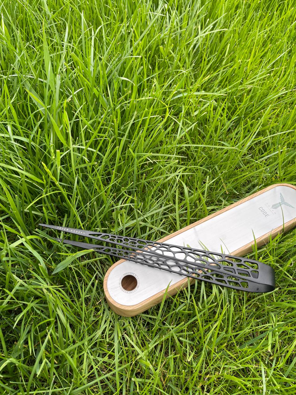 Totem Code Tongs